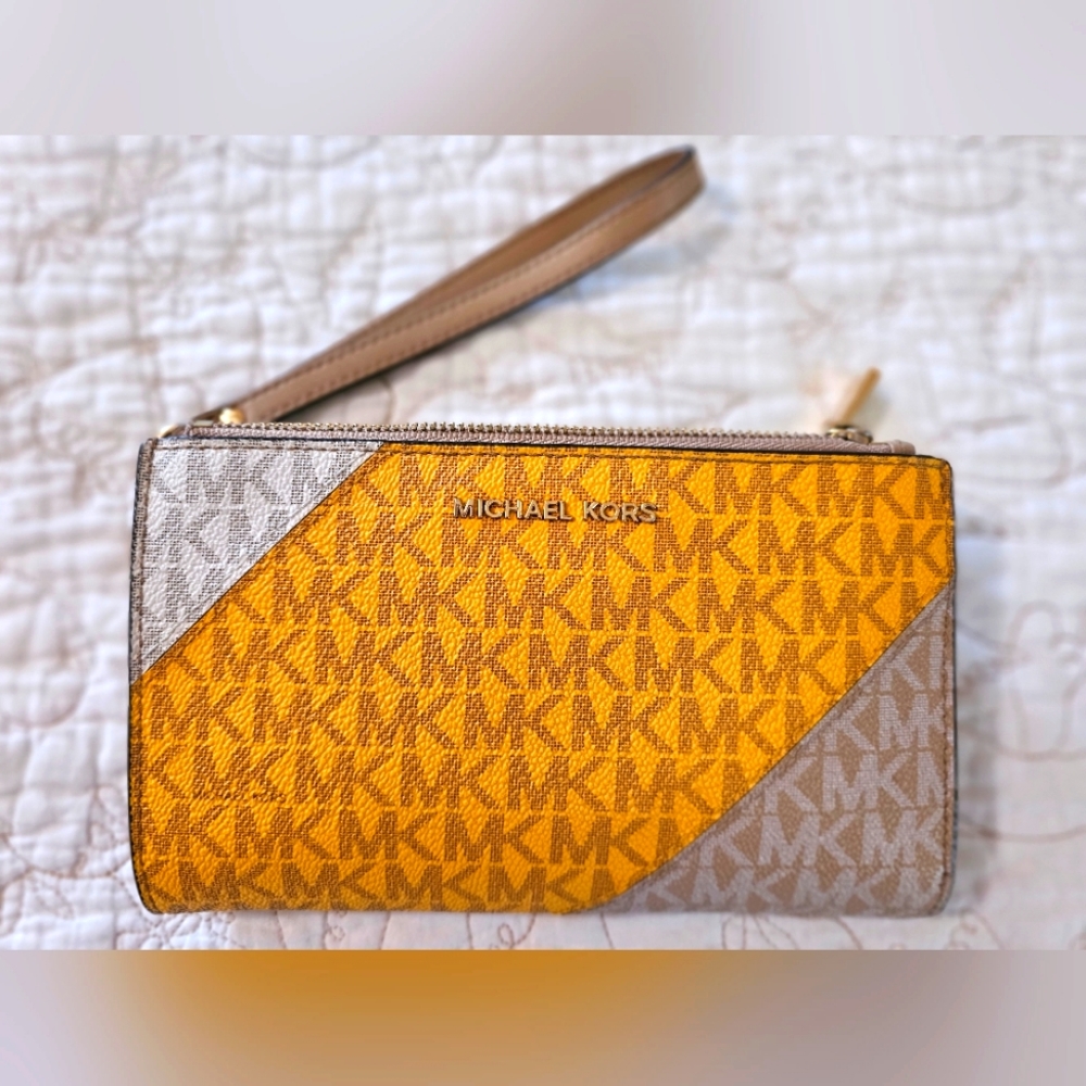Michael Kors Logo Jet Set Double Zip Yellow Wristlet